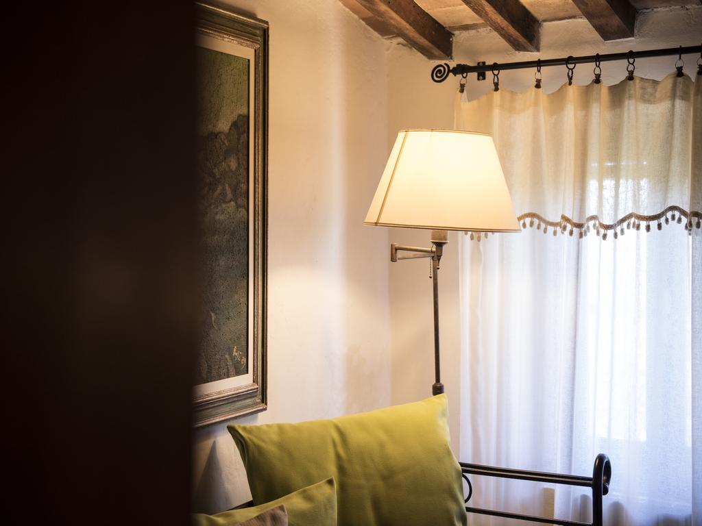 Il Casolare Di Libbiano Guest House San Gimignano Eksteriør bilde