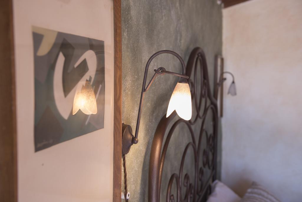 Il Casolare Di Libbiano Guest House San Gimignano Eksteriør bilde
