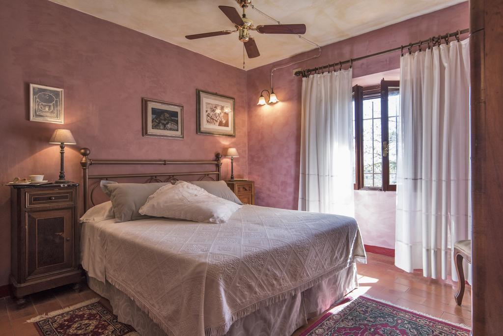 Il Casolare Di Libbiano Guest House San Gimignano Eksteriør bilde