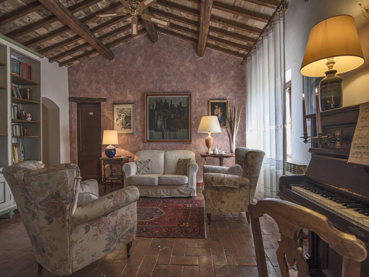 Il Casolare Di Libbiano Guest House San Gimignano Eksteriør bilde
